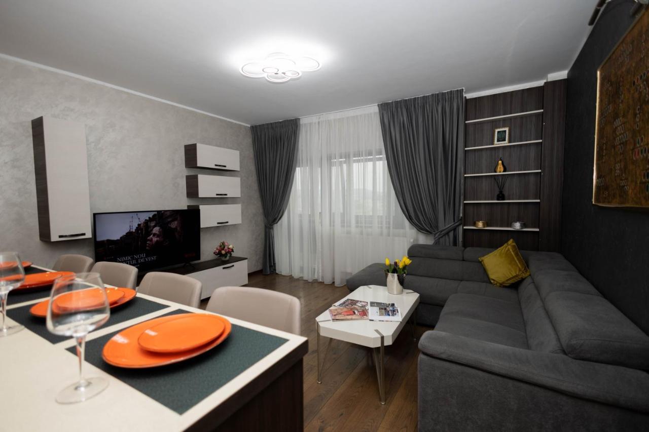 Central Apartament 4 Apartment Iasi Exterior photo